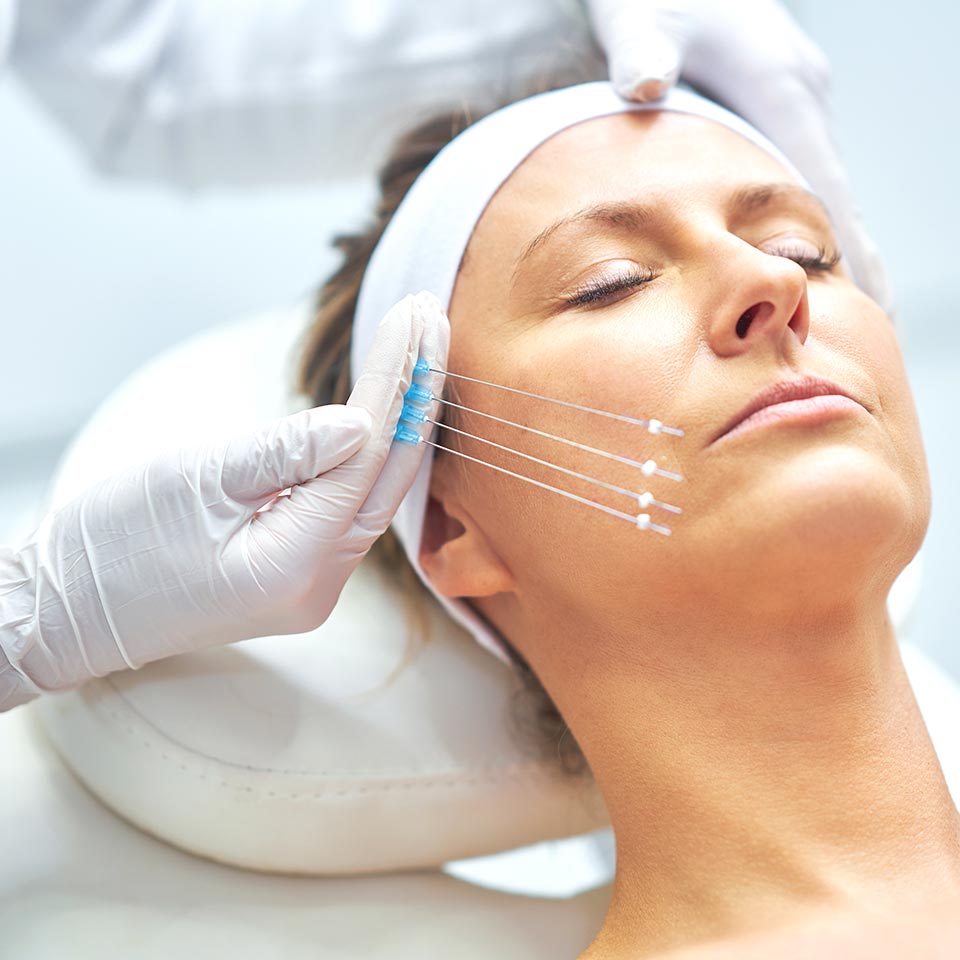 Nici liftingujące w Warszawie